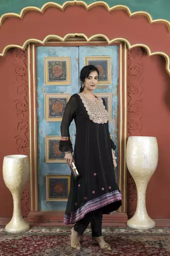 Black embroidered georgette asymmetrical kurta pants set