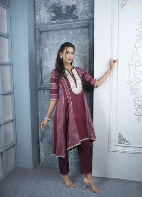 Maroon embroidered silk a line kurta pants set 4
