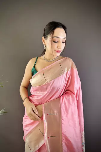 Rose pink silk Blend zari weaving butti kanchipuram saree