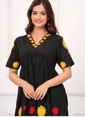  Women Woven Design Embroidered Cotton Kurta with Trousers 3
