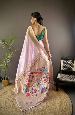 Pale lavender silk Blend zari weaving butti kanchipuram saree 3