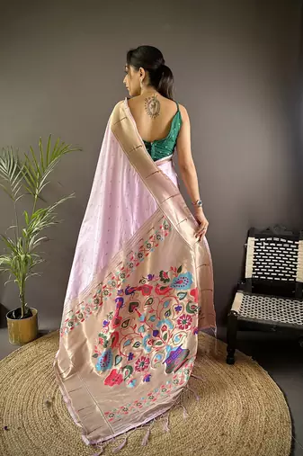 Pale lavender silk Blend zari weaving butti kanchipuram saree