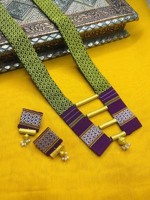 L.green handloom fabric long necklace 1