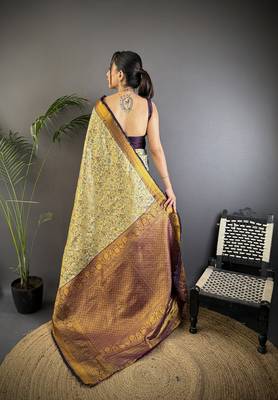 Grey silk leheriya meenakari zari weaves dharmavaram saree 4