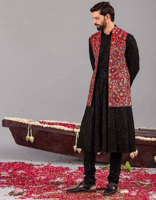 Black georgette embroidered anarkali jacket set for mens 3
