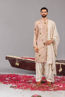 Beige georgette embroidered kurta set for mens 1