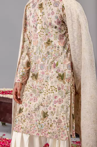 Ivory georgette embroidered kurta set for mens