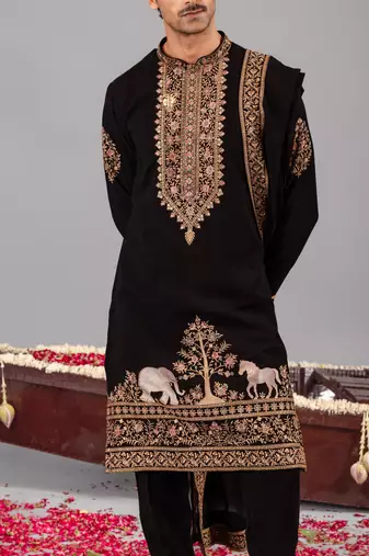 Black georgette embroidered kurta set for mens
