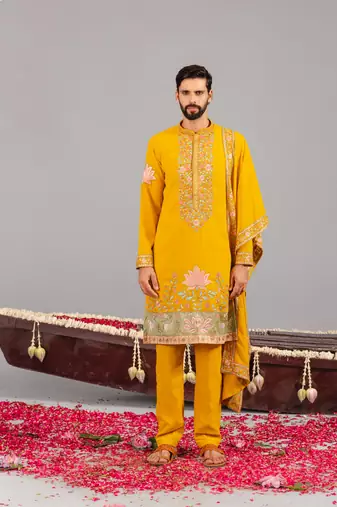 Haldi georgette embroidered kurta set for mens