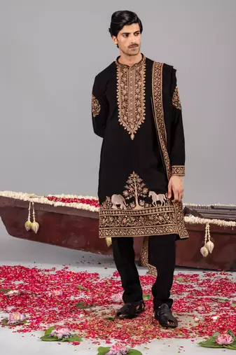 Black georgette embroidered kurta set for mens