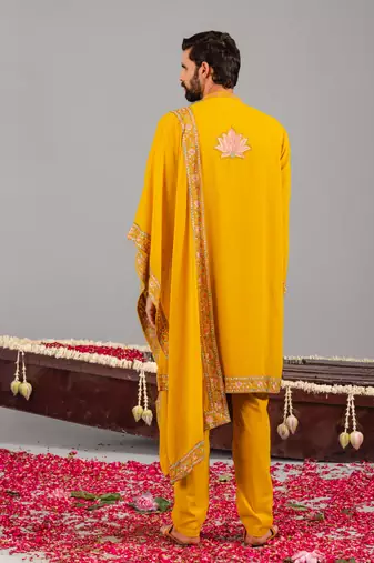 Haldi georgette embroidered kurta set for mens