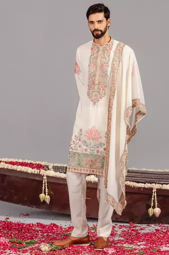 Ivory georgette embroidered kurta set for mens