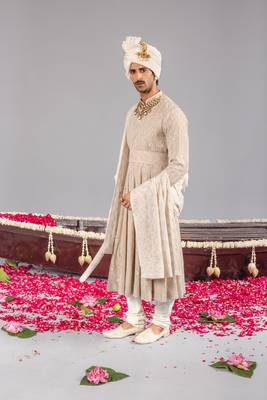 Beige georgette embroidered sherwani set for mens 2