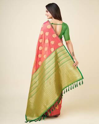 Pink soft blend silk woven gold zari weaving mysore saree 4