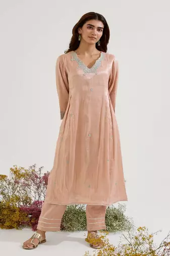 Pink embroidered tissue kurta set