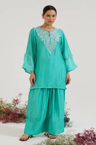 Aqua Blue embroidered chanderi kurta set