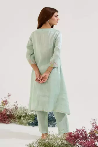 Mint Green embroidered tissue kurta set