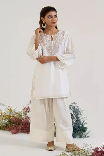 White embroidered chanderi kurta set