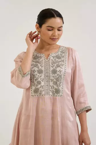 Pink embroidered tissue kurta set