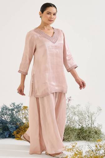 Pink embroidered tissue kurta set