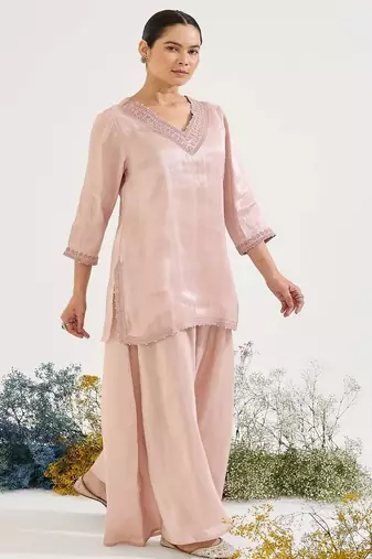 Pink embroidered tissue kurta set