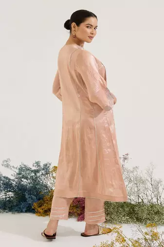 Pink embroidered tissue kurta set