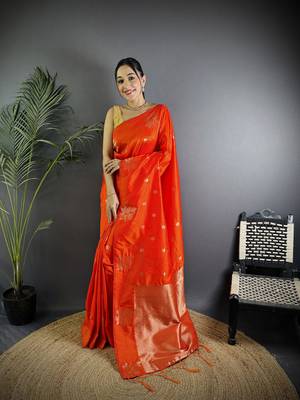Red lichi blend silk flower zari weaving banarasi saree 1