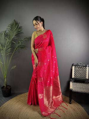 Red lichi blend silk flower zari weaving banarasi saree 1