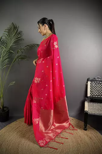 Red lichi blend silk flower zari weaving banarasi saree