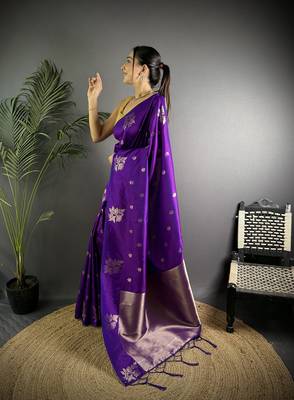 Violet lichi blend silk flower zari weaving banarasi saree 2