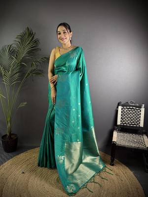 Teal lichi blend silk flower zari weaving banarasi saree 1