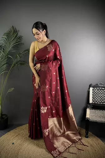 Maroon lichi silk flower zari weaving banarasi saree
