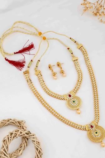 Traditional gold plated  necklace set with earrings for women – temple jewellery with kundan & pearl detailing
