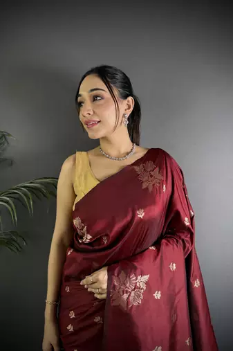 Maroon lichi silk flower zari weaving banarasi saree