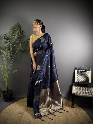 Navy blue lichi blend silk flower zari weaving banarasi saree 1
