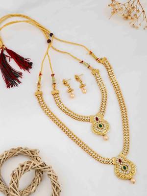Traditional gold plated  necklace set with earrings for women – temple jewellery with kundan & pearl detailing 1