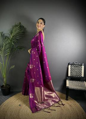 Purple lichi silk blend flower zari weaving banarasi saree 2