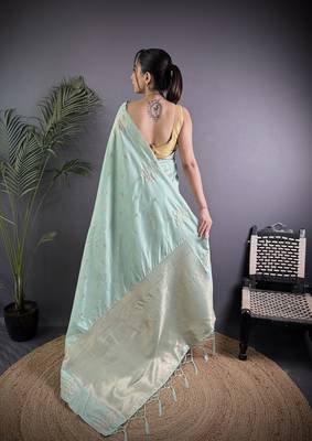 Sea green lichi blend silk flower zari weaving banarasi saree 4