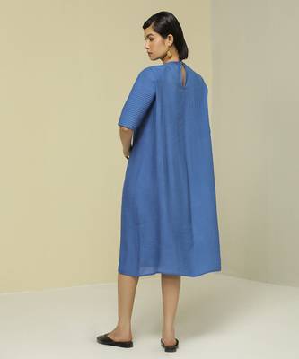 Blue plain linen maxi dress 5