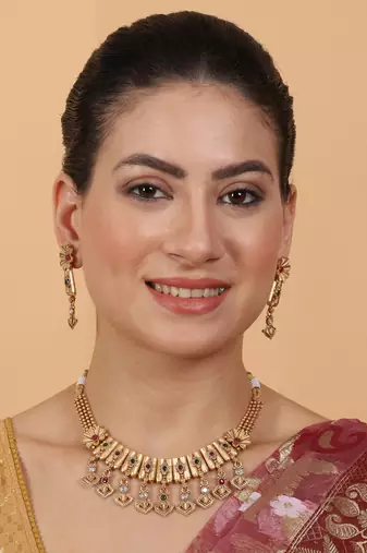 Gold plated diamond rajwadi necklace set