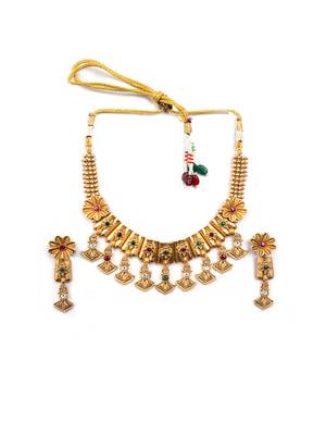 Gold plated diamond rajwadi necklace set 3