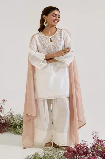 White embroidered chanderi kurta set with dupatta