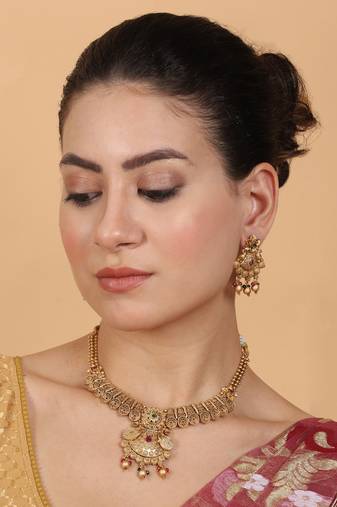 Gold plated rajwadi mayuraksh necklace set