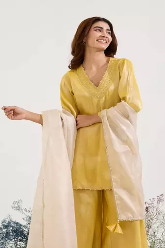 Mustard embroidered tissue kurta set with dupatta