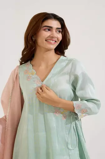 Mint green embroidered tissue kurta set with dupatta
