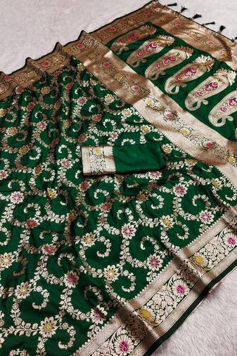 Green soft Art silk saree with zari weaving meenakari design