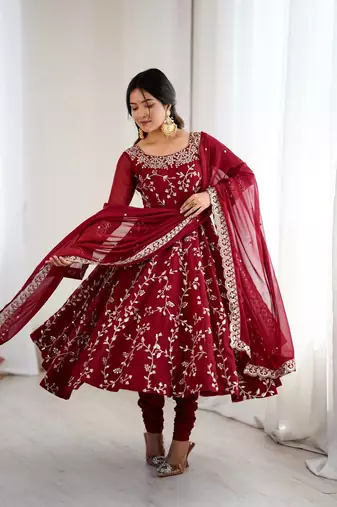 Women's Ethnic Anarkali Gown Set