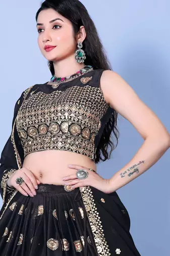 Elegant Black Lehenga Choli for a Timeless Look