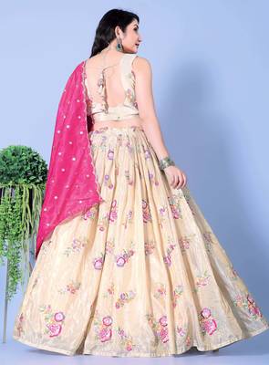 Floral Print Lehenga Choli Set with Dupatta 4