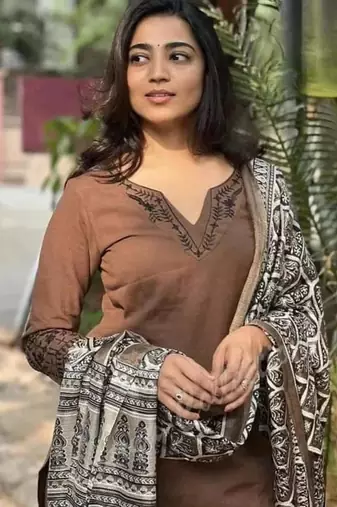  Floral Embroidered Notch Neck  Cotton Kurta With Trouser & Dupatta